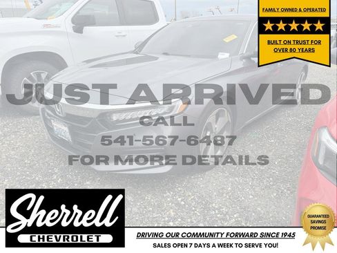 Used 2019 Honda Accord Touring image 2