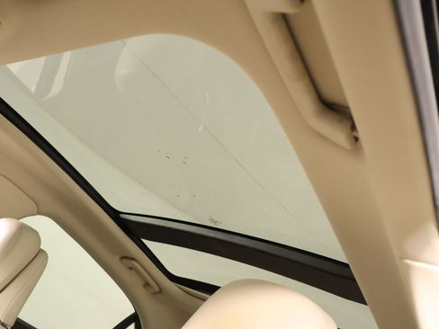 Used 2019 Lincoln Continental Reserve FWD image 15