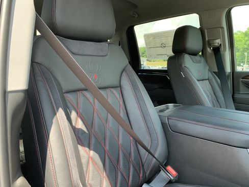 New 2025 Chevrolet Silverado 2500 LT w/ Trail Boss Package image 38