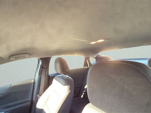 Used 2024 Chevrolet Malibu LT image 11