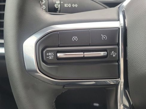 Used 2023 GMC Canyon Elevation w/ Elevation Premium Package image 32