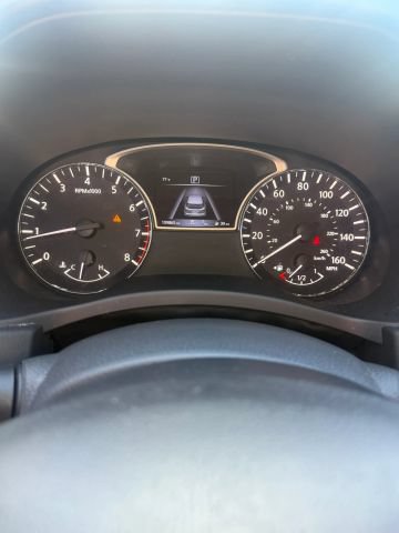 Used 2018 Nissan Pathfinder FWD image 22