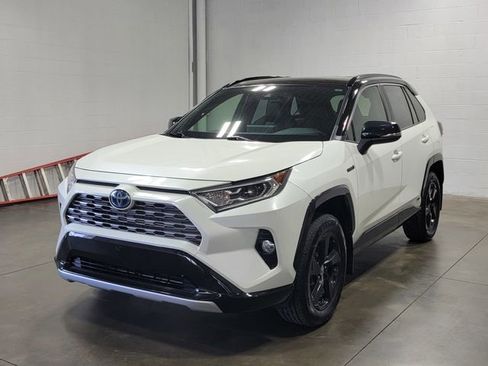 Used 2021 Toyota RAV4 XSE w/ XSE Grade Weather Package AWD/4WD image 2