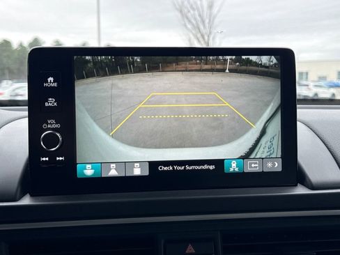 Certified 2025 Honda Pilot EX-L image 23