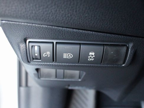 New 2026 Toyota Corolla Cross LE image 27