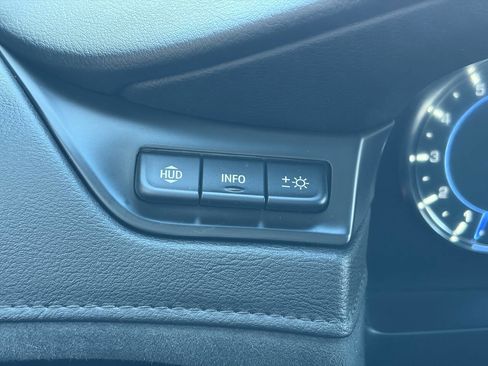 Used 2019 Cadillac Escalade Luxury image 37