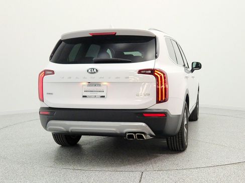 Used 2021 Kia Telluride EX AWD/4WD image 6