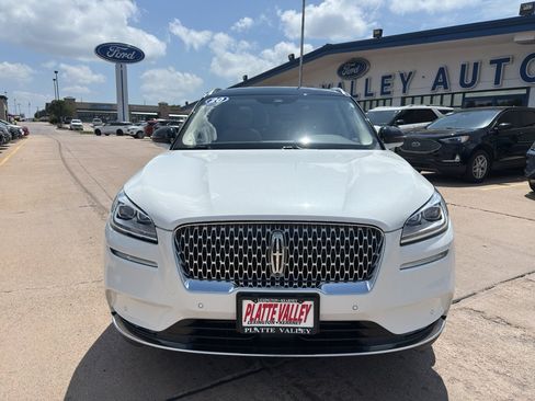 Used 2020 Lincoln Corsair Reserve w/ Equipment Group 201A AWD/4WD image 2
