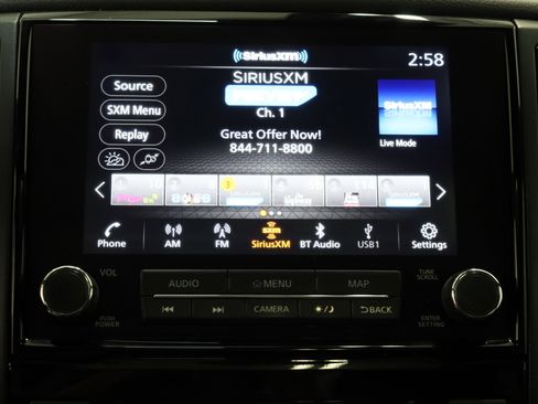 Used 2022 Nissan Titan PRO-4X w/ Pro-4x Convenience Package image 19