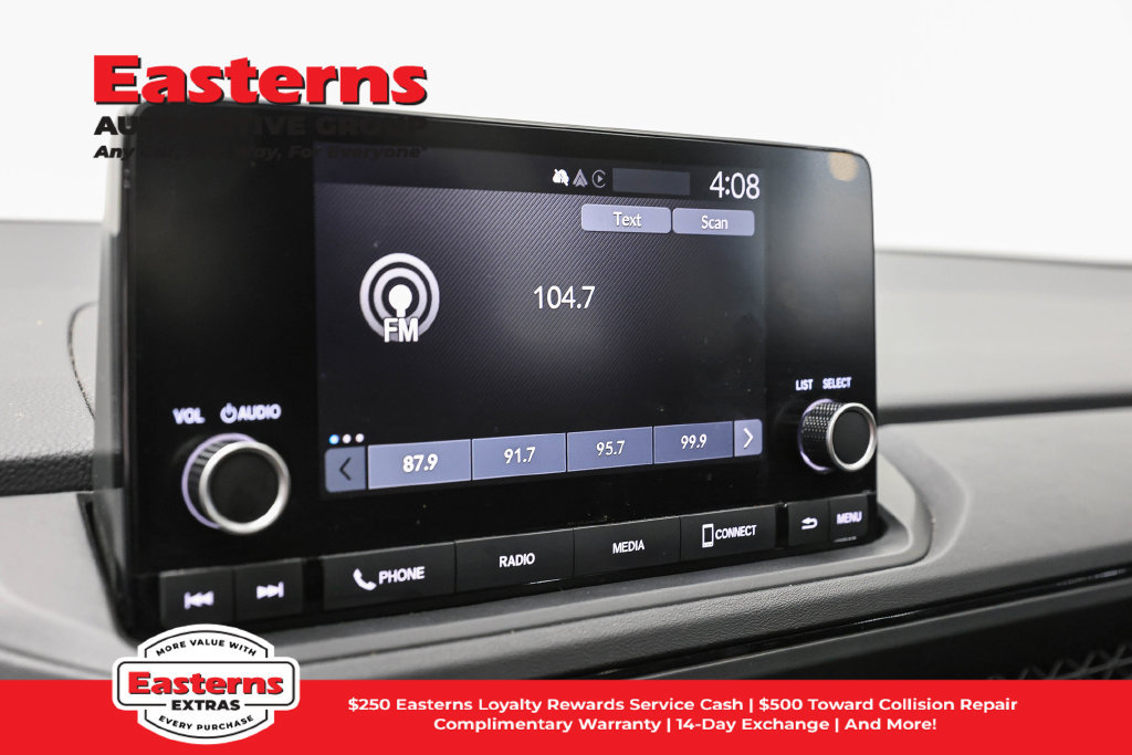 Used 2025 Honda Accord SE image 19
