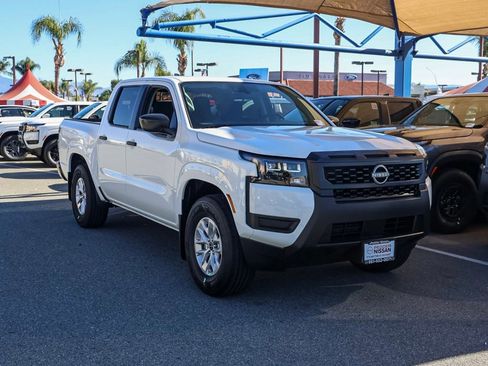 New 2026 Nissan Frontier S image 2