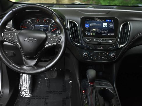 Used 2022 Chevrolet Equinox RS w/ RS Leather Package AWD/4WD image 14