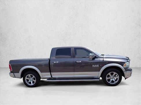Used 2015 RAM 1500 Laramie w/ Convenience Group AWD/4WD image 5