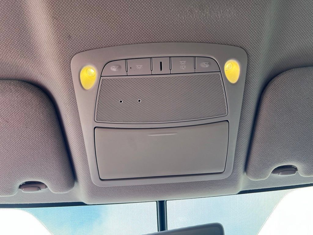 Used 2018 Nissan Sentra SR w/ Electronics Package FWD image 35