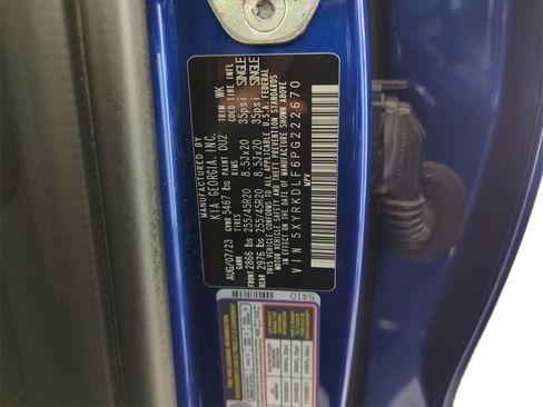 Used 2023 Kia Sorento SX image 42