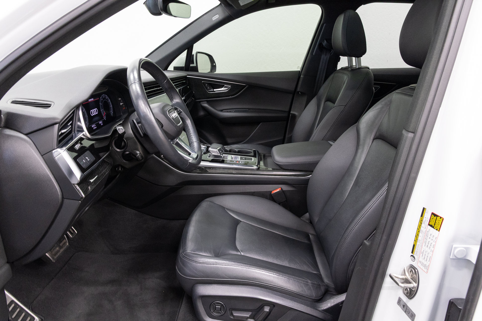 Used 2021 Audi Q7 3.0T Premium AWD/4WD image 7