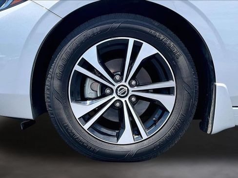 Used 2022 Nissan Sentra SV FWD image 9