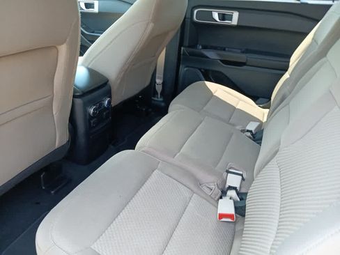 Used 2021 Ford Explorer 4WD image 18