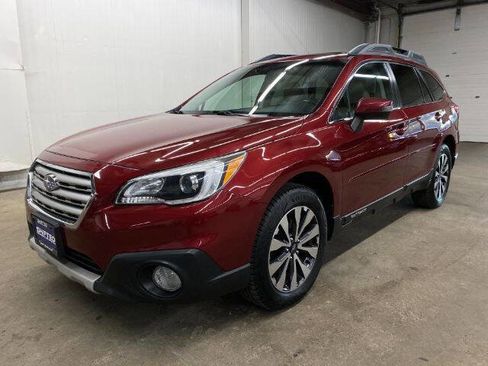 Used 2015 Subaru Outback 3.6R Limited image 8