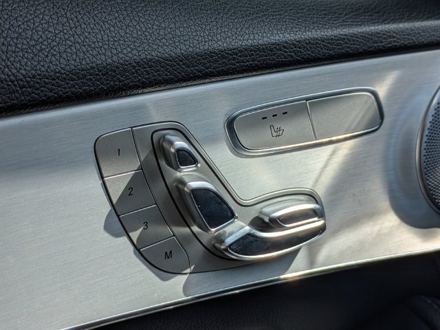 Used 2018 Mercedes-Benz C 300 Sedan image 19