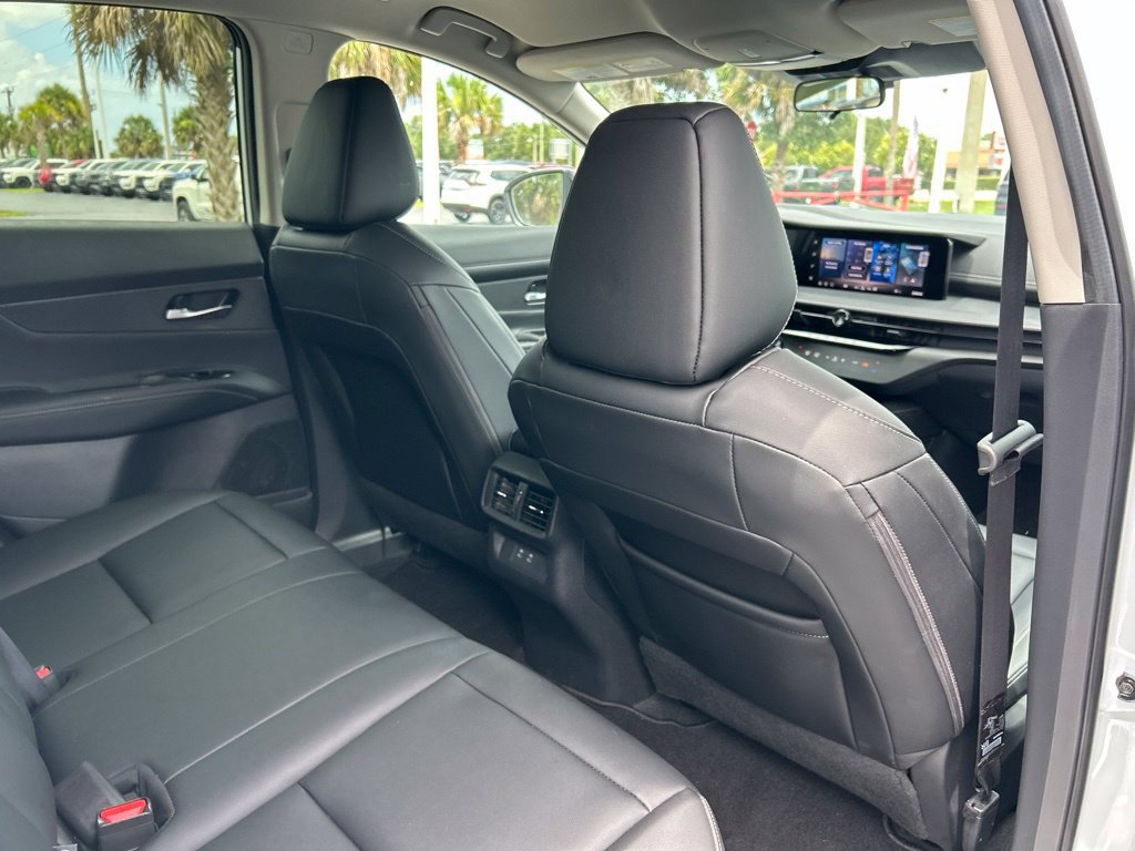 Certified 2026 Nissan Murano SV AWD/4WD image 47