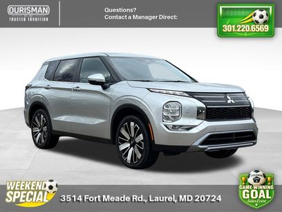 Used 2025 Mitsubishi Outlander SE