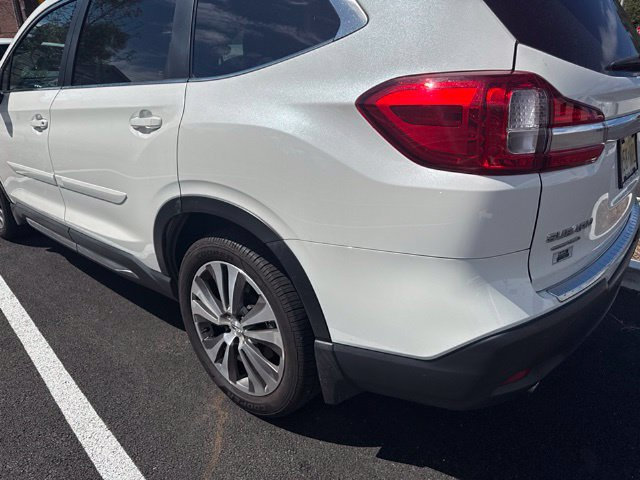Used 2021 Subaru Ascent Limited w/ Technology Package AWD/4WD image 3