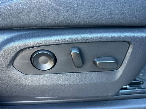 Certified 2023 Chevrolet Silverado 1500 ZR2 w/ Technology Package image 23