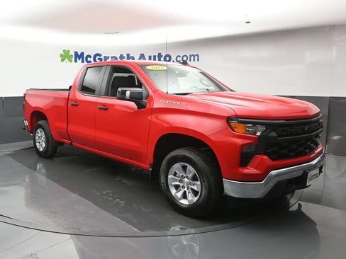 Used 2025 Chevrolet Silverado 1500 W/T w/ WT Safety Package AWD/4WD image 2
