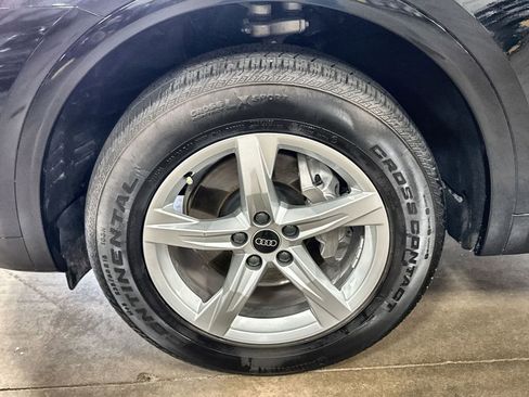Used 2023 Audi Q5 2.0T Premium w/ Convenience Package AWD/4WD image 32