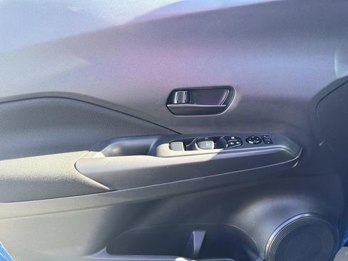 Certified 2025 Nissan Kicks Play S image 17