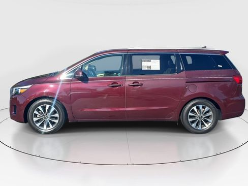 Used 2015 Kia Sedona SX FWD image 4