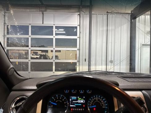Used 2014 Ford F150 XLT w/ Equipment Group 302A Luxury AWD/4WD image 7