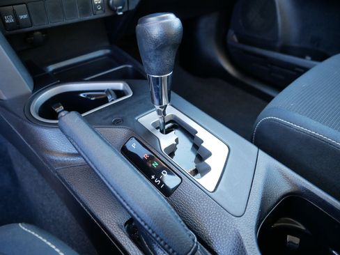 Used 2016 Toyota RAV4 XLE image 24