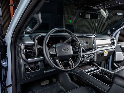 Used 2026 Ford F250 Platinum image 17