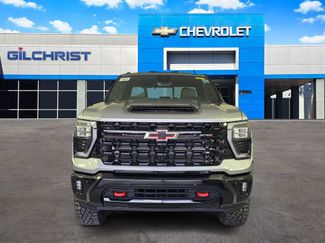 New 2026 Chevrolet Silverado 2500 ZR2 AWD/4WD video 2