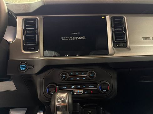 New 2026 Ford Bronco Outer Banks image 21