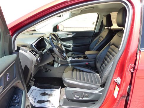 Used 2020 Ford Edge SEL w/ Convenience Package AWD/4WD image 22