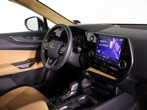 Used 2022 Lexus NX 250 FWD w/ Premium Package image 27