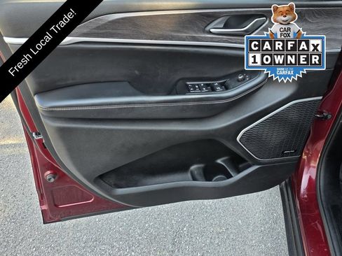 Used 2021 Jeep Grand Cherokee L Limited AWD/4WD image 38