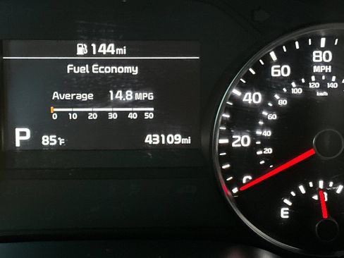 Used 2020 Kia Sportage SX FWD image 29