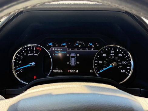 Used 2019 Ford Expedition Max Limited RWD image 18