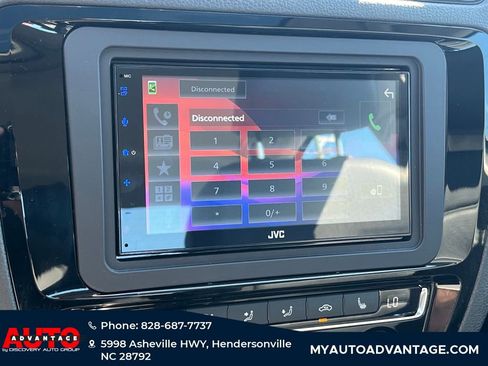 Used 2017 Volkswagen Jetta SEL image 14