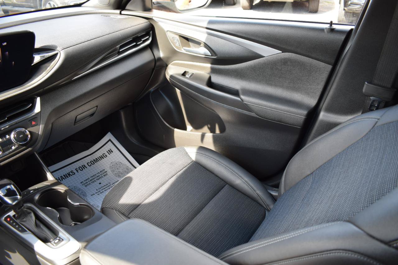 Used 2026 Buick Envista Preferred w/ Convenience I Package FWD image 16