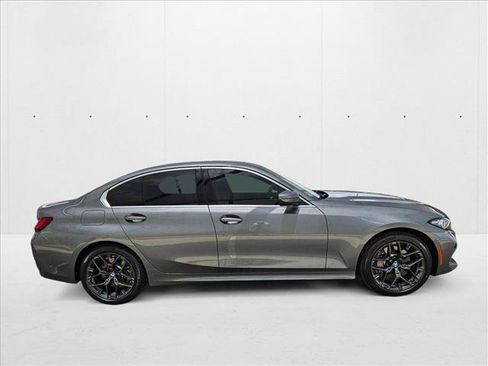 Used 2025 BMW 330i Sedan w/ Convenience Package image 4