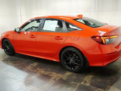 Used 2025 Honda Civic Sport image 7