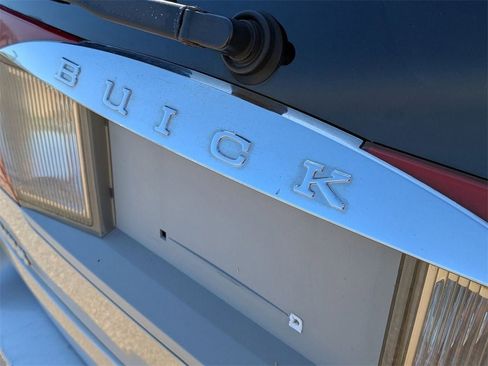 Used 2007 Buick Rendezvous CXL w/ CXL Luxury Package image 9