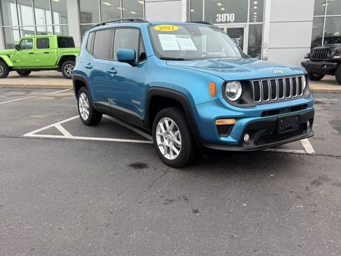Used 2021 Jeep Renegade Latitude image 9