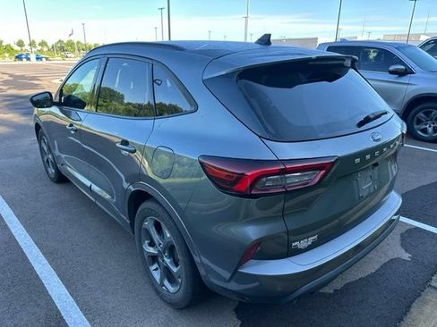 Used 2023 Ford Escape ST-Line w/ Tech Pack #1 FWD image 8