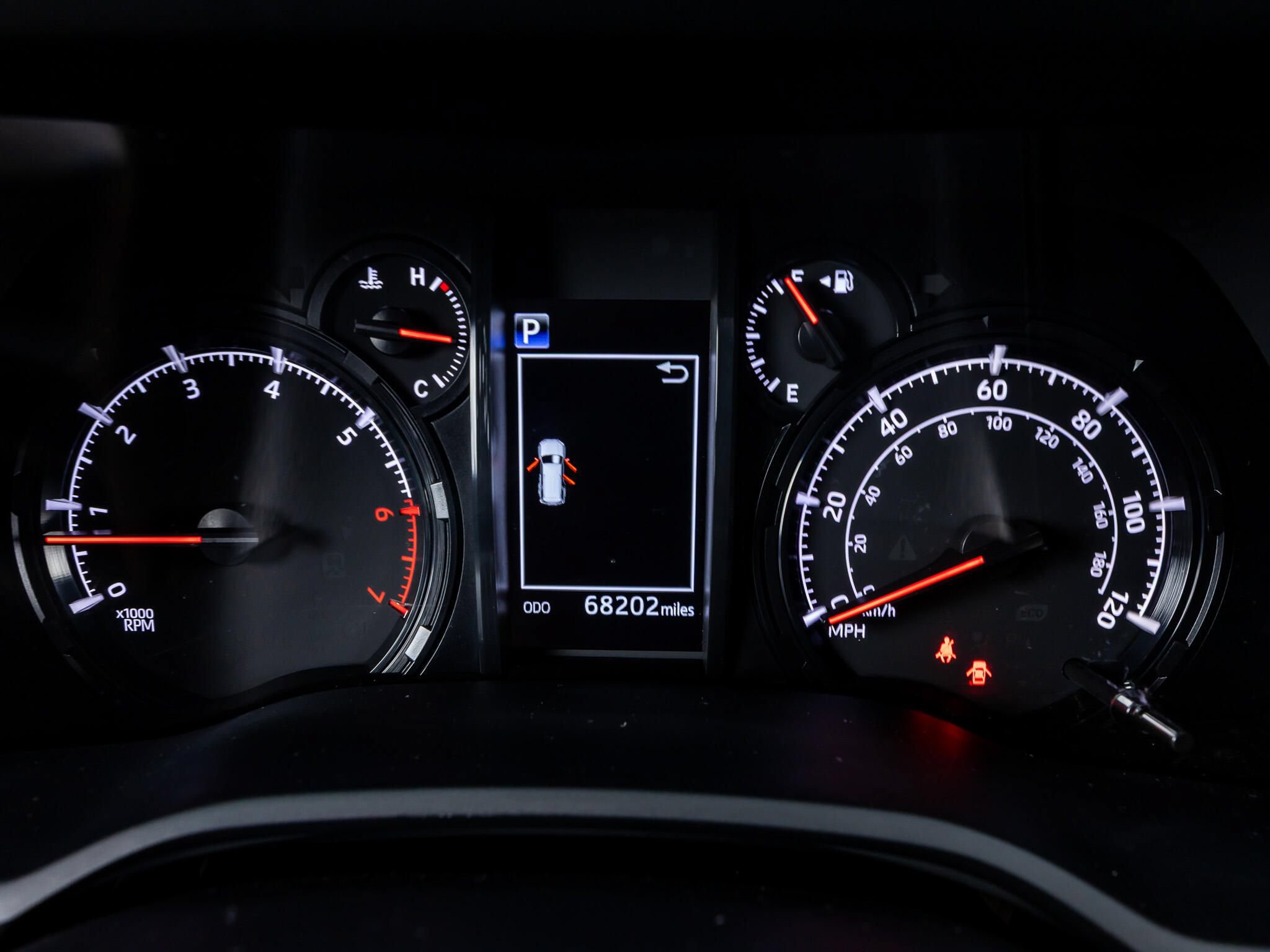 Used 2022 Toyota 4Runner SR5 Premium w/ Moonroof Package RWD image 15